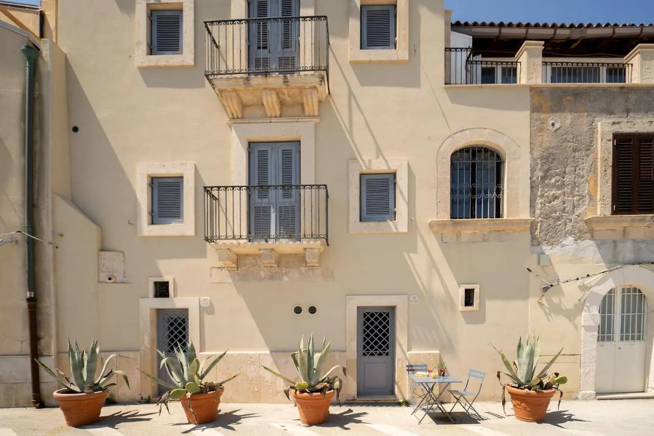 Il Dammuso Di Ortigia - Lovely Sea View Apartment シラクーサ イタリア
